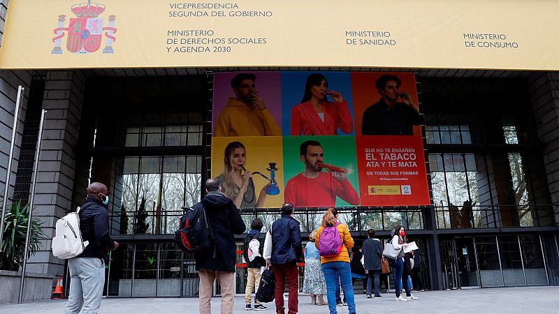 Las mañanas de RNE con Íñigo Alfonso - Los médicos reclaman una reforma del sistema de adjudicación de plazas MIR - Escuchar ahora