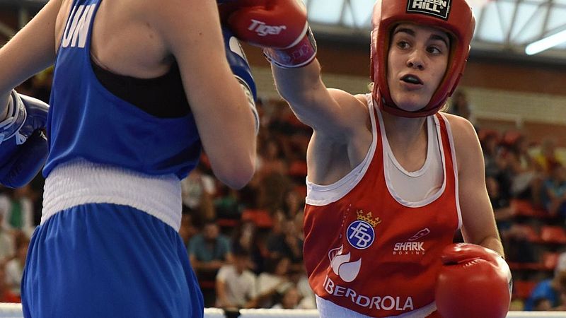 Más altas, más rápidas, más fuertes - Laura Fuertes, primera boxeadora española medallista mundial - 26/05/22 - Escuchar ahora