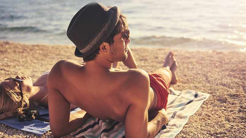 Enfermera Saturada - Tomar el sol