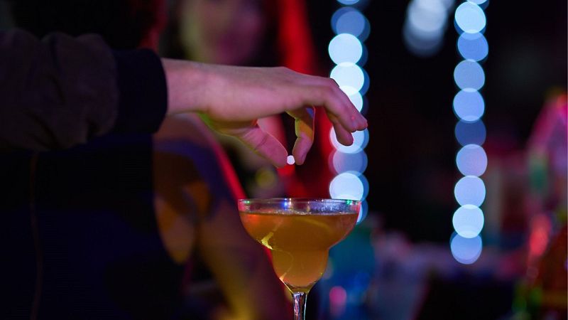 Por tres razones - Las víctimas de sumisión química deben acudir pronto al Hospital - 03/06/22 - escuchar ahora