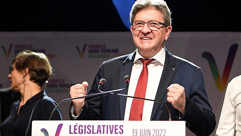 Cinco Continentes - A Macron se le complica su legislatura