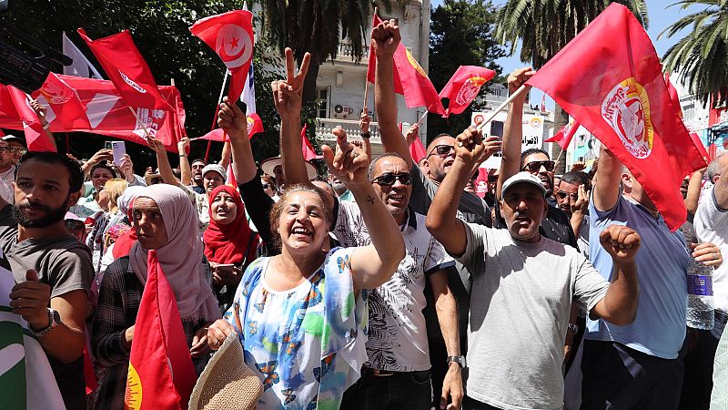 África hoy - Huelga general en Túnez - 24/06/22 - escuchar ahora