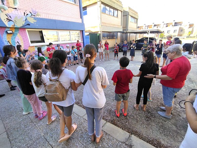Sin Fronteras.-Campamento de verano en Valencia para menores ucranianos lejos del miedo - Sin fronteras | Escuchar