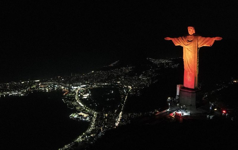 Cuando los elefantes sueñan con la música - El sello Elenco - 13/07/22
