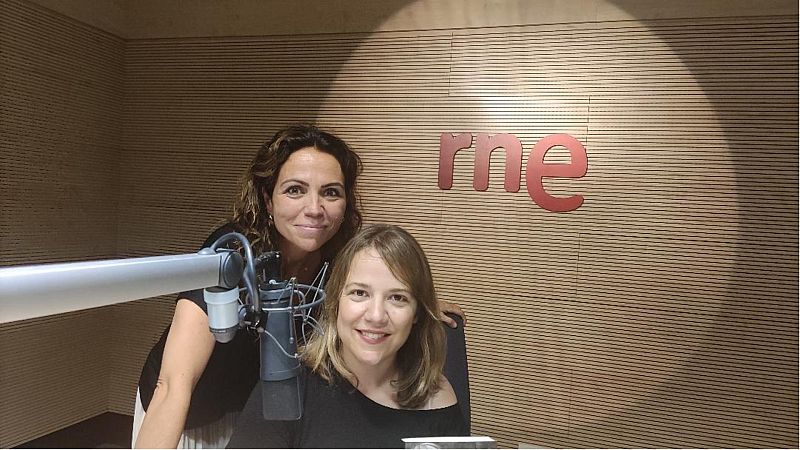 Libros de arena - Aroa Moreno Durán y 'La bajamar' - Escuchar ahora