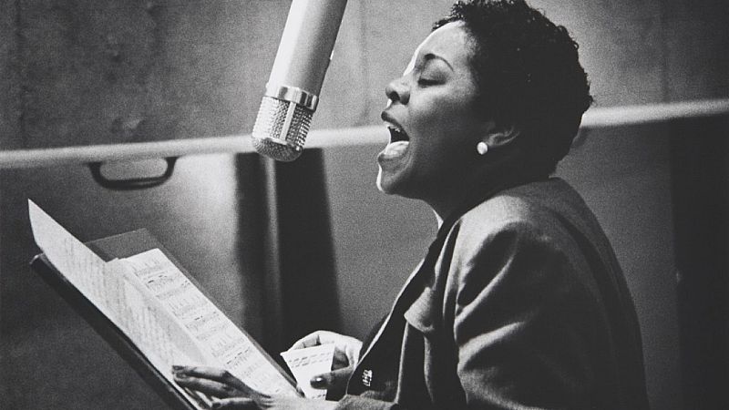 Cuando los elefantes sueñan con la música - Loca por el chico - 26/07/22 - escuchar ahora