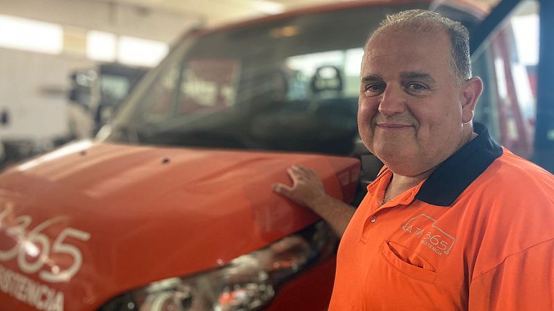 Por tres razones - Grúas en carretera: "Por cada servicio ganamos 3,5 euros" - Escuchar ahora