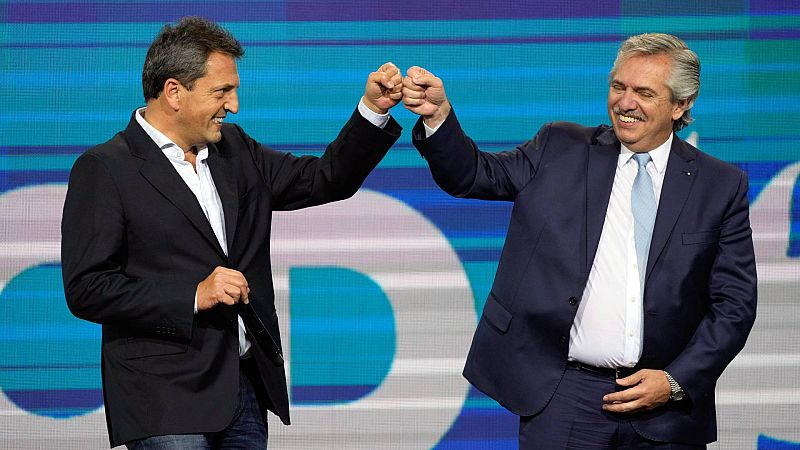 Crisis tras crisis en el gobierno de Argentina - Escuchar ahora