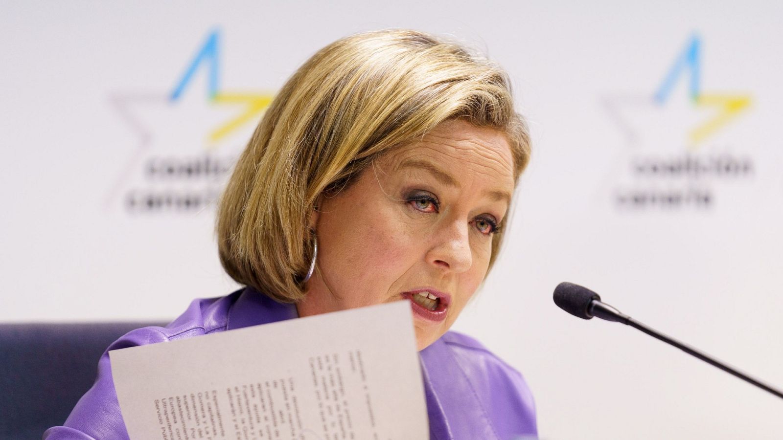 Las Mañanas de RNE - Ana Oramas: "En Canarias este tema es absurdo porque no se ahorra gas" - Escuchar ahora