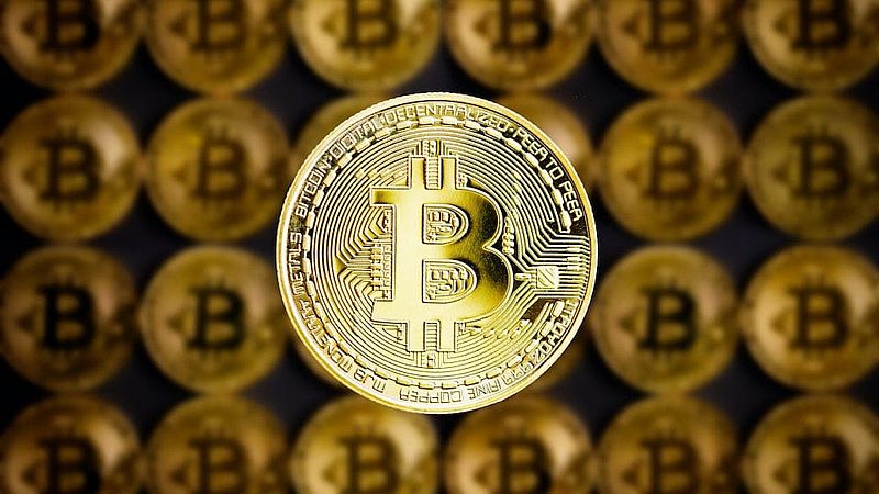 Las Mañanas de RNE - Qué riesgos existen en la inversión en criptomonedas - Escuchar ahora