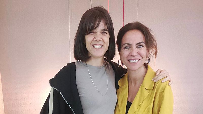 Libros de arena - Lara Moreno y 'La ciudad' - Escuchar ahora