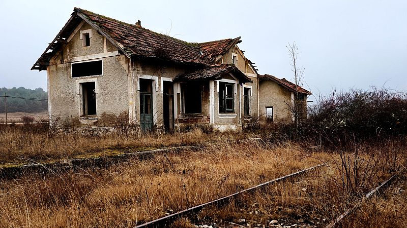 Nómadas - Urbex: un viaje al olvido - 22/10/22