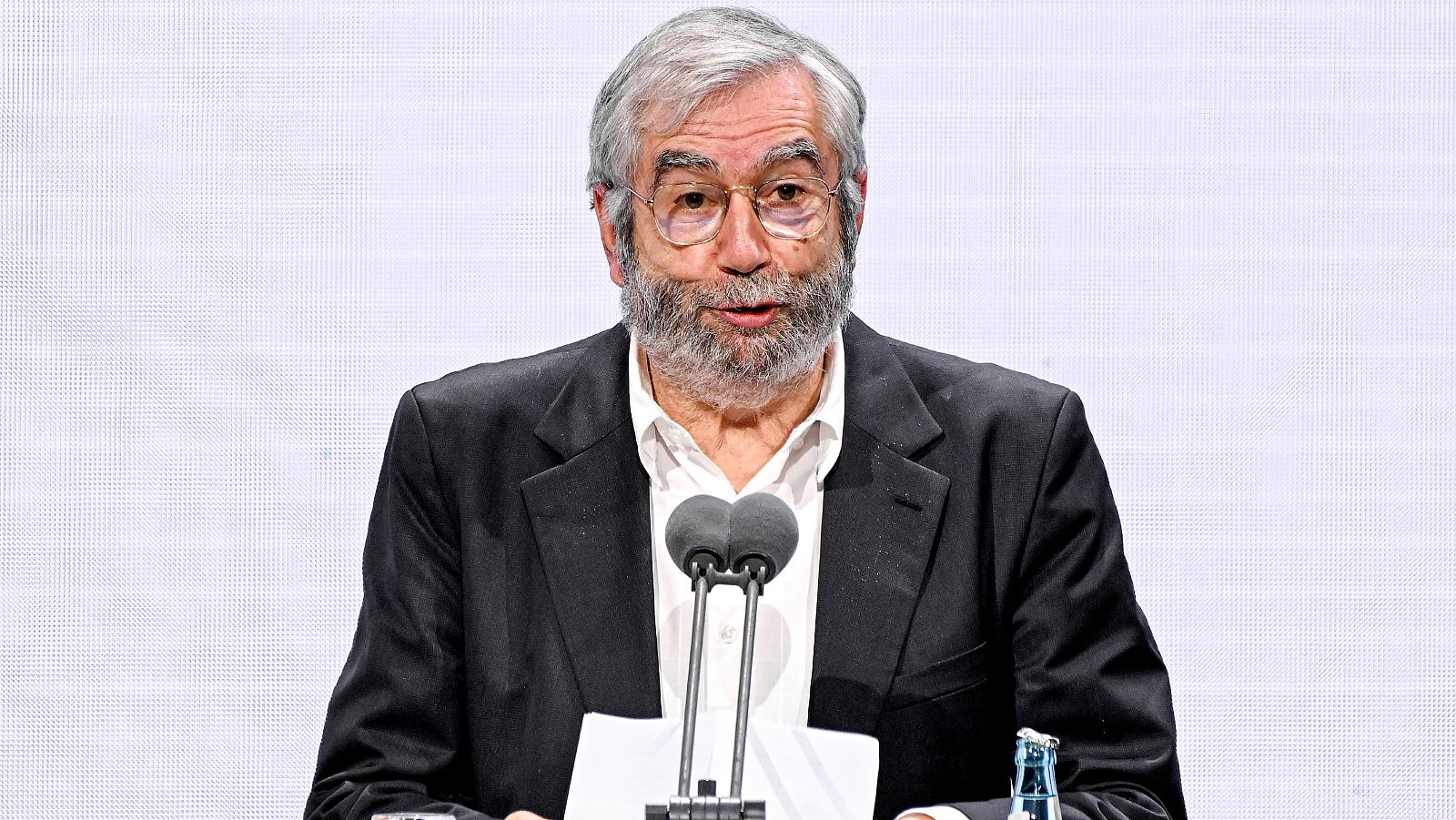 Las mañanas de RNE con Íñigo Alfonso - Muñoz Molina: "No hay causa noble que justifique la censura" - Escuchar ahora