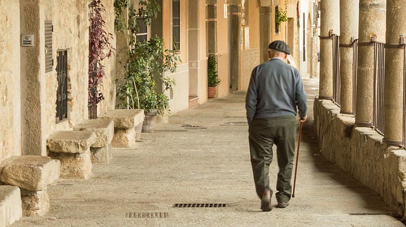 Las Mañanas de RNE con Íñigo Alfonso - Informe Metroscopia sobre pensiones: "2 de cada 3 españoles consideran aceptada la medida de acompasar la subida de las pensiones con el IPC"