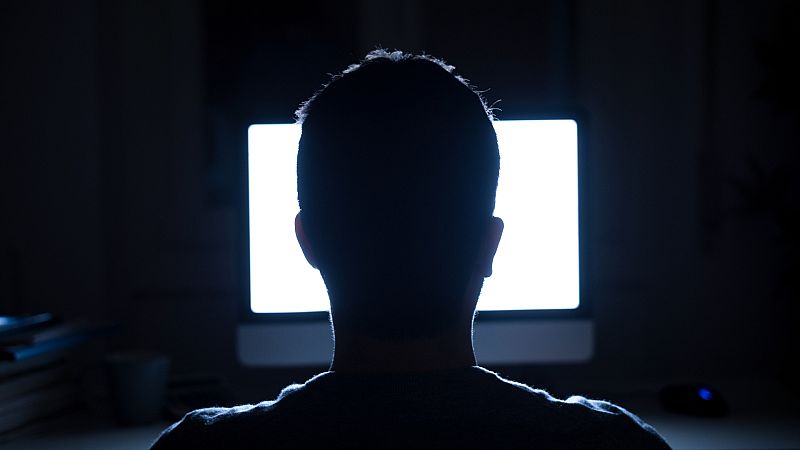 Por tres razones - Foros de prostitución: puntuación y vejación a mujeres