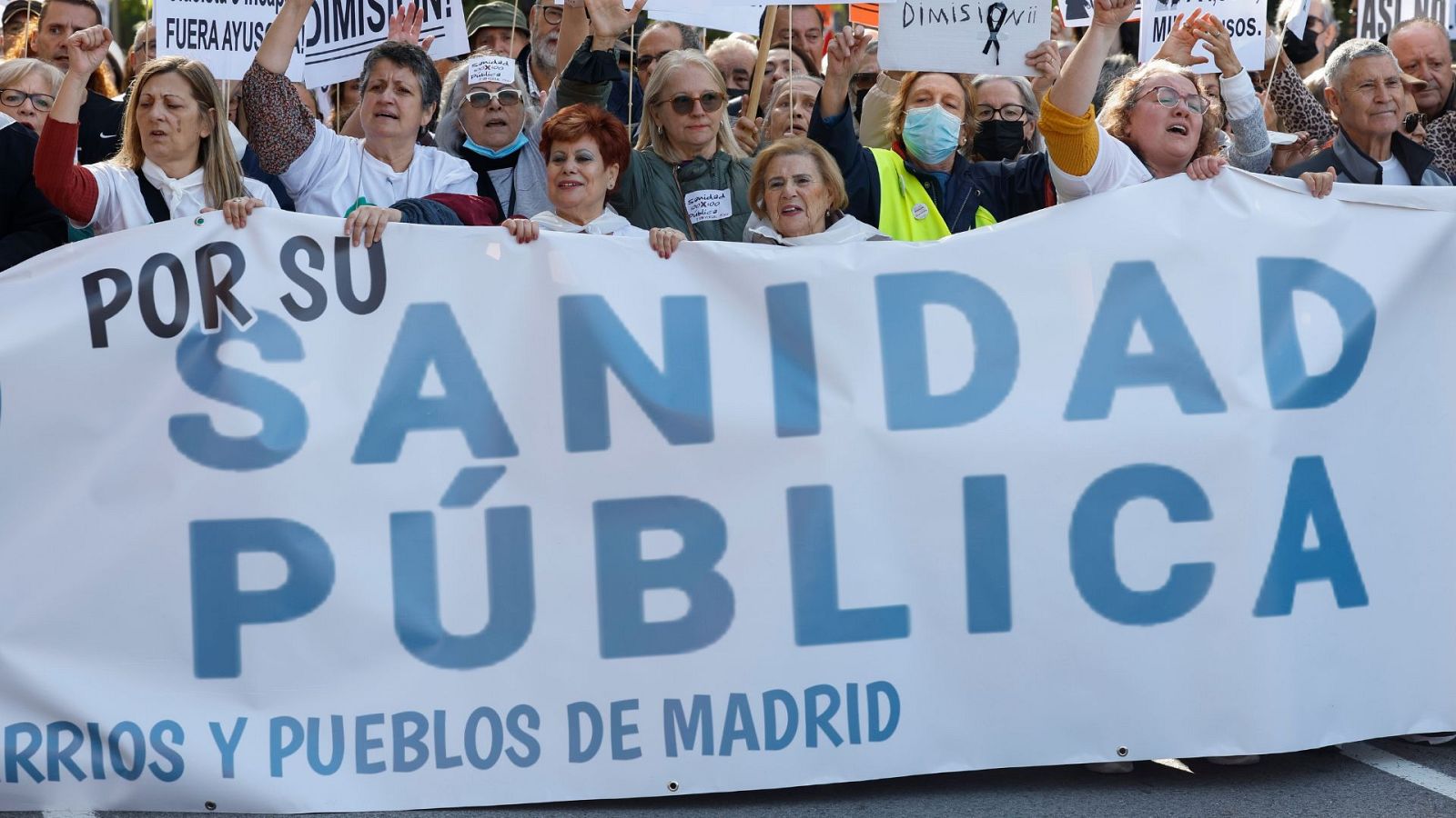 14 horas fin de semana - Madrid defiende la sanidad pública: "La gente no quiere trabajar en Madrid" - Escuchar ahora