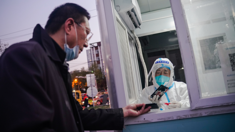 Reportajes 5 Continentes -  China, enrocada en la política de covid cero