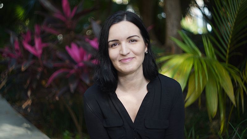 Entrevista: Expreso a Miami con Cinthya García - escuchar ahora