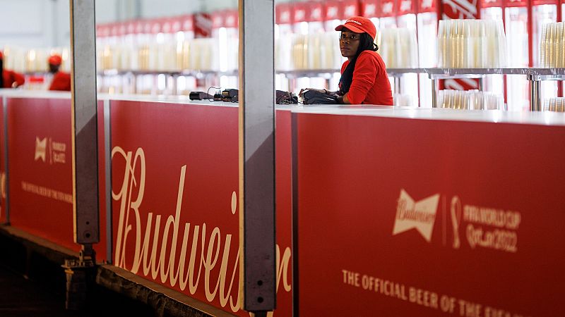 Día 5 - "Si tienes dinero, la cerveza no está prohibida para ti" - Escuchar ahora