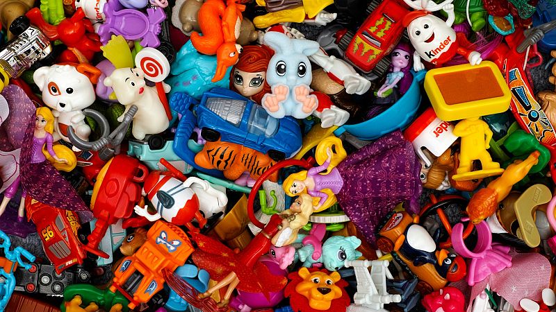 Más cerca - Código deontológico para la publicidad no sexista de juguetes - Escuchar ahora