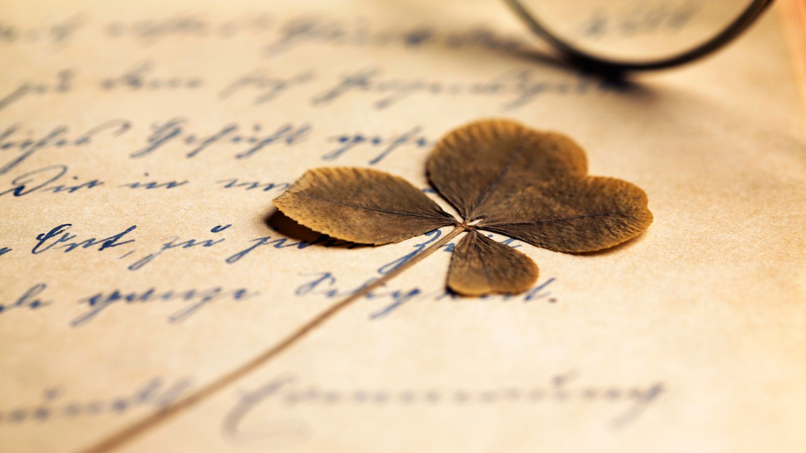 Luz de Sefarad - 'En Luz de Sefarad: Poesía Sefardí Kontemporánea' - 08/12/22 - escuchar ahora