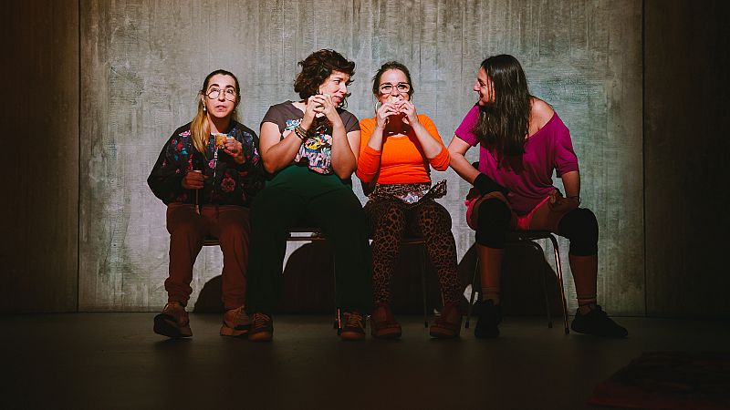 Por tres razones - Cuánto de paternalismo hay con las personas tuteladas - Escuchar ahora