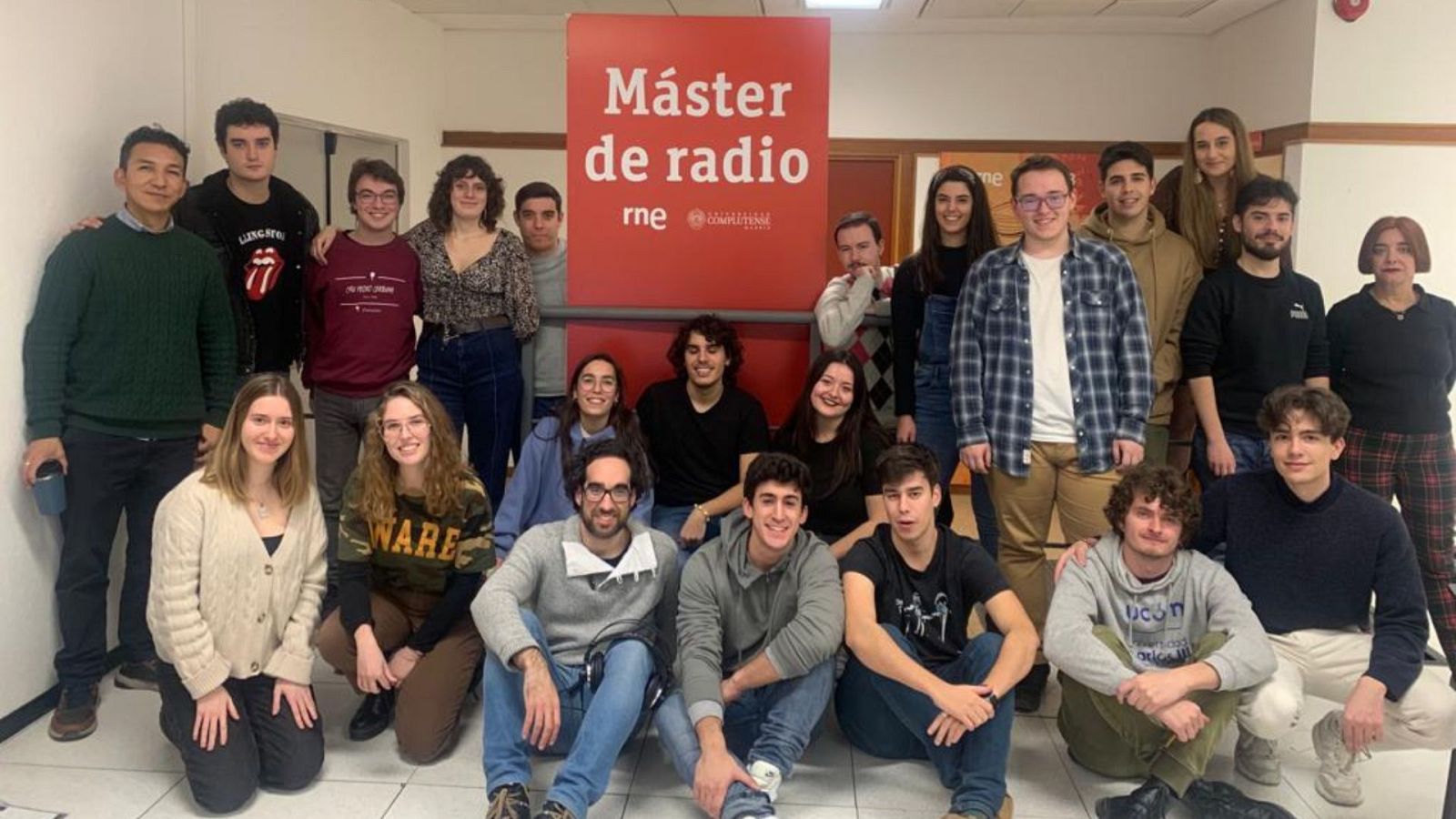 Radiopasión - Quevedo: Bzrp Music Sessions, Vol. 52 - 24/12/22 - Escuchar ahora