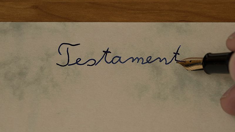 El gallo que no cesa - Testamentos solidarios: qué son y por qué están aumentando - Escuchar ahora