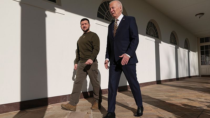 Más cerca - Joe Biden ofrece recursos ilimitados a Ucrania