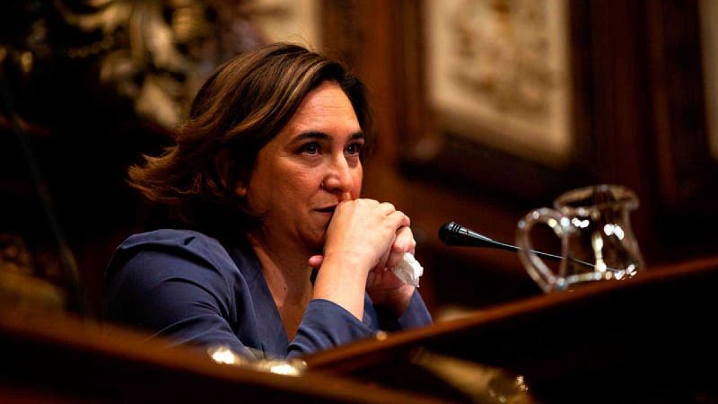 La majoria de barcelonins suspenen la gestió de l'Ajuntament segons l'últim baròmetre de la ciutat | Escoltar