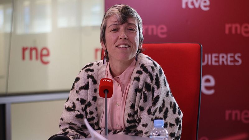 El ojo crítico - El folclore en 'Este devenir' de Karmento