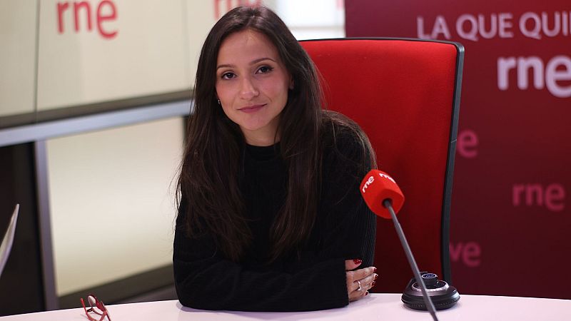 El ojo crítico - 'Volver a cuándo', exilio con María Elena Morán - Escuchar ahora