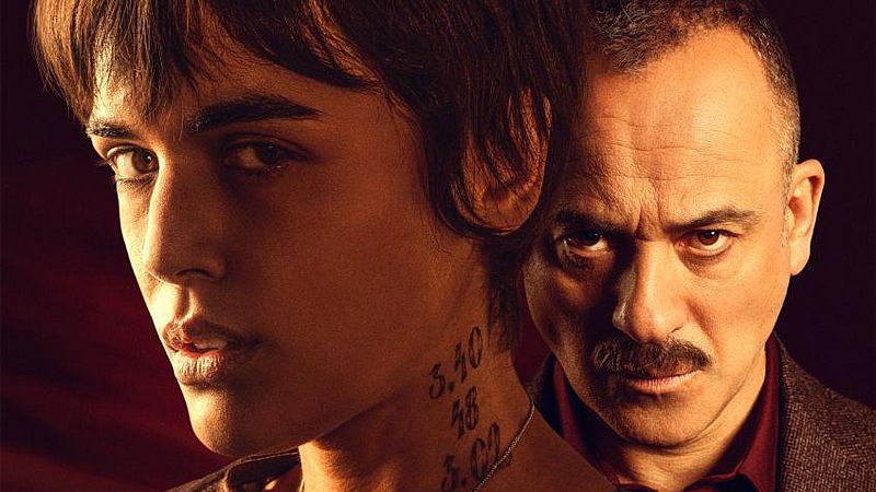 A media mañana - 'Lobo feroz': ¿Dónde está la raya entre el bien y el mal? - Escuchar ahora