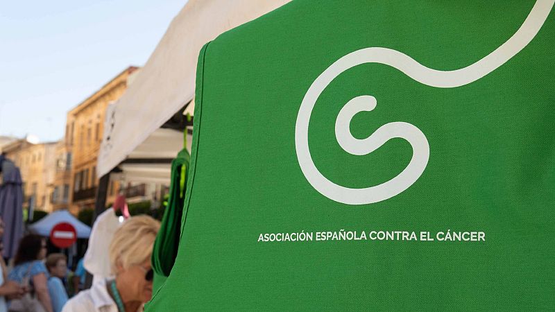 Las Mañanas de RNE - Carmen Yélamos (AECC): "Es muy importante que los pacientes puedan pedir ayuda"