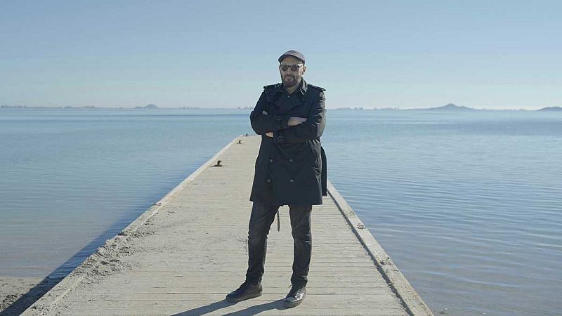 El ojo crítico - Fotografía de difuntos en 'Anoxia' de Miguel Ángel Hernández - Escuchar ahora