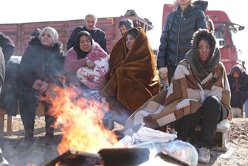 Más cerca - Comité de Emergencia se pone en marcha tras el terremoto