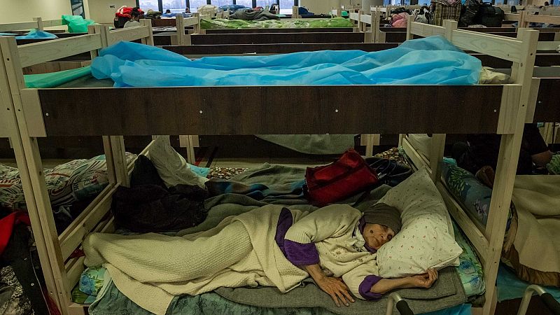 Reportajes 5 continentes - Atrapados en la guerra de Ucrania - Escuchar Ahora