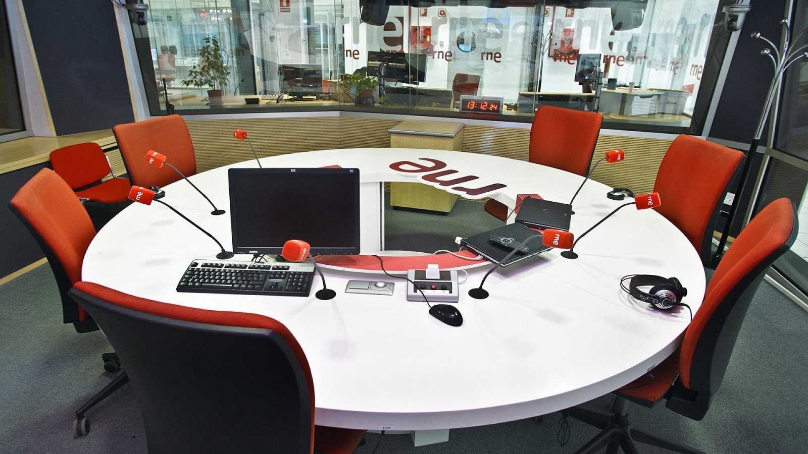 Las Mañanas de RNE con Íñigo Alfonso - Día Mundial de la Radio: "Si la radio es una conversación, lo importante es escuchar" - Escuchar ahora