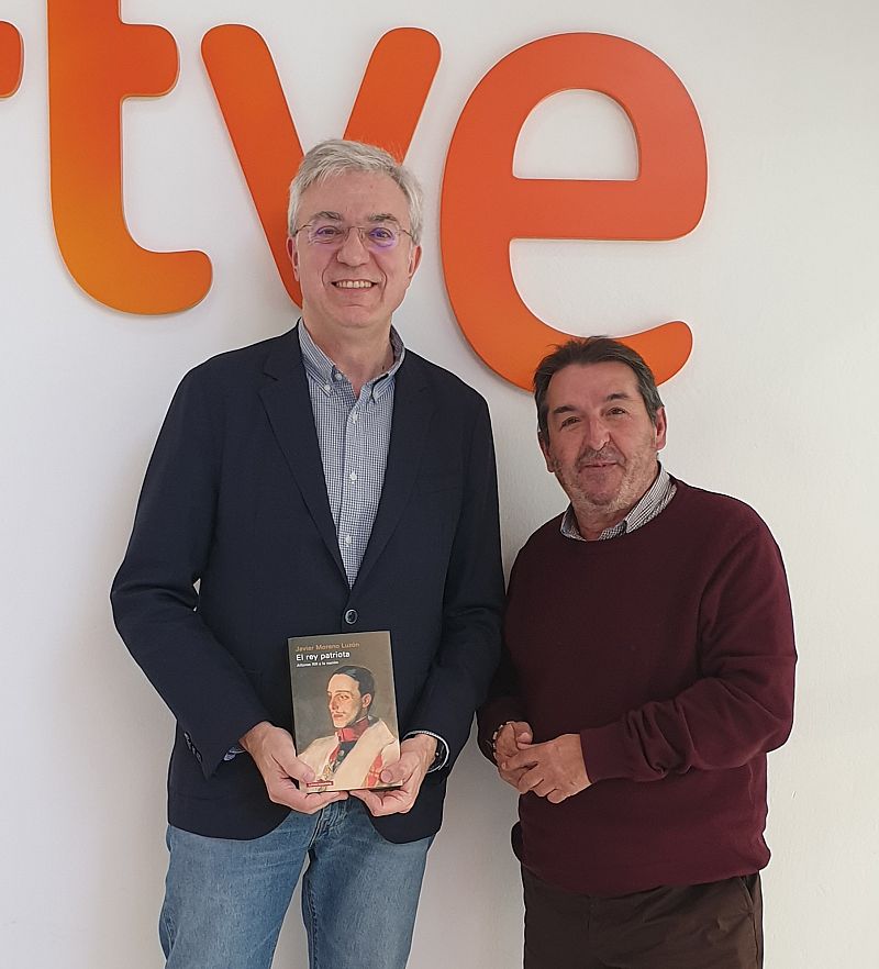 Javier Moreno, El rey patriota. Alfonso XIII y la nación