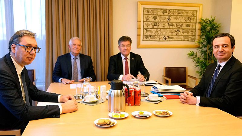 Reportajes 5 continentes - La guerra que sigue pesando en Kosovo - Escuchar ahora