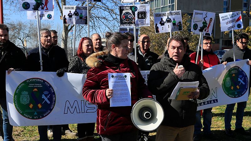 Más cerca - Policía Nacional y Guardia Civil piden una jubilación digna - Escuchar ahora