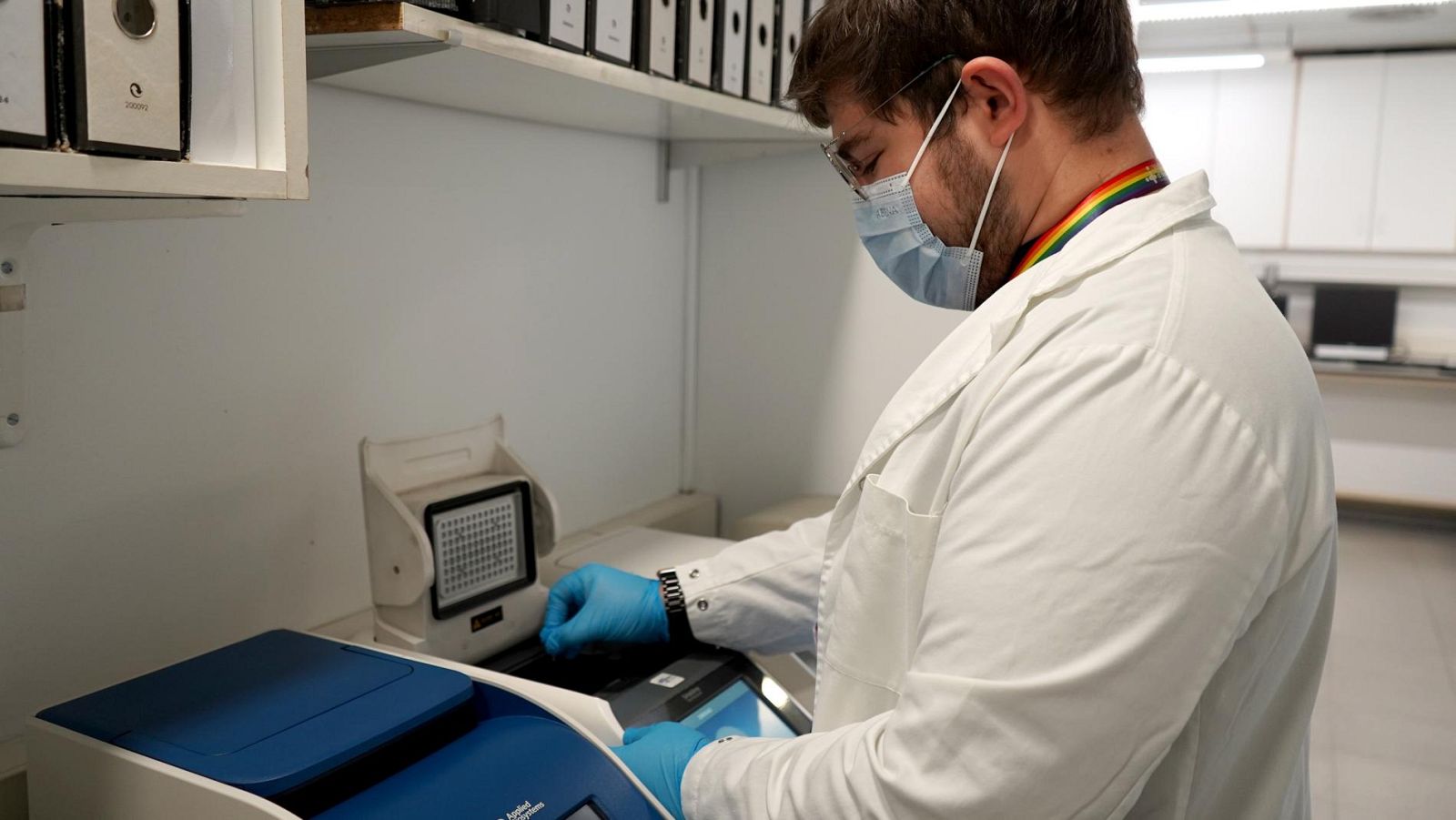 El mecanisme dels genomes defectius juga un paper clau