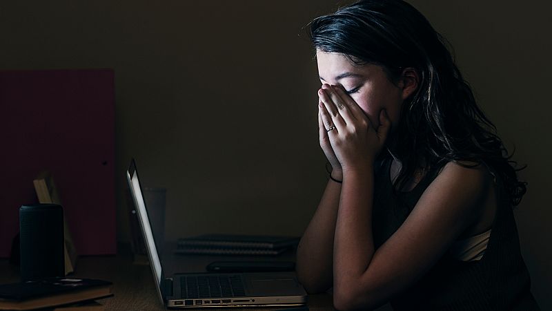 Por tres razones - "Las redes pueden ser un arma para el acoso escolar" - Escuchar ahora