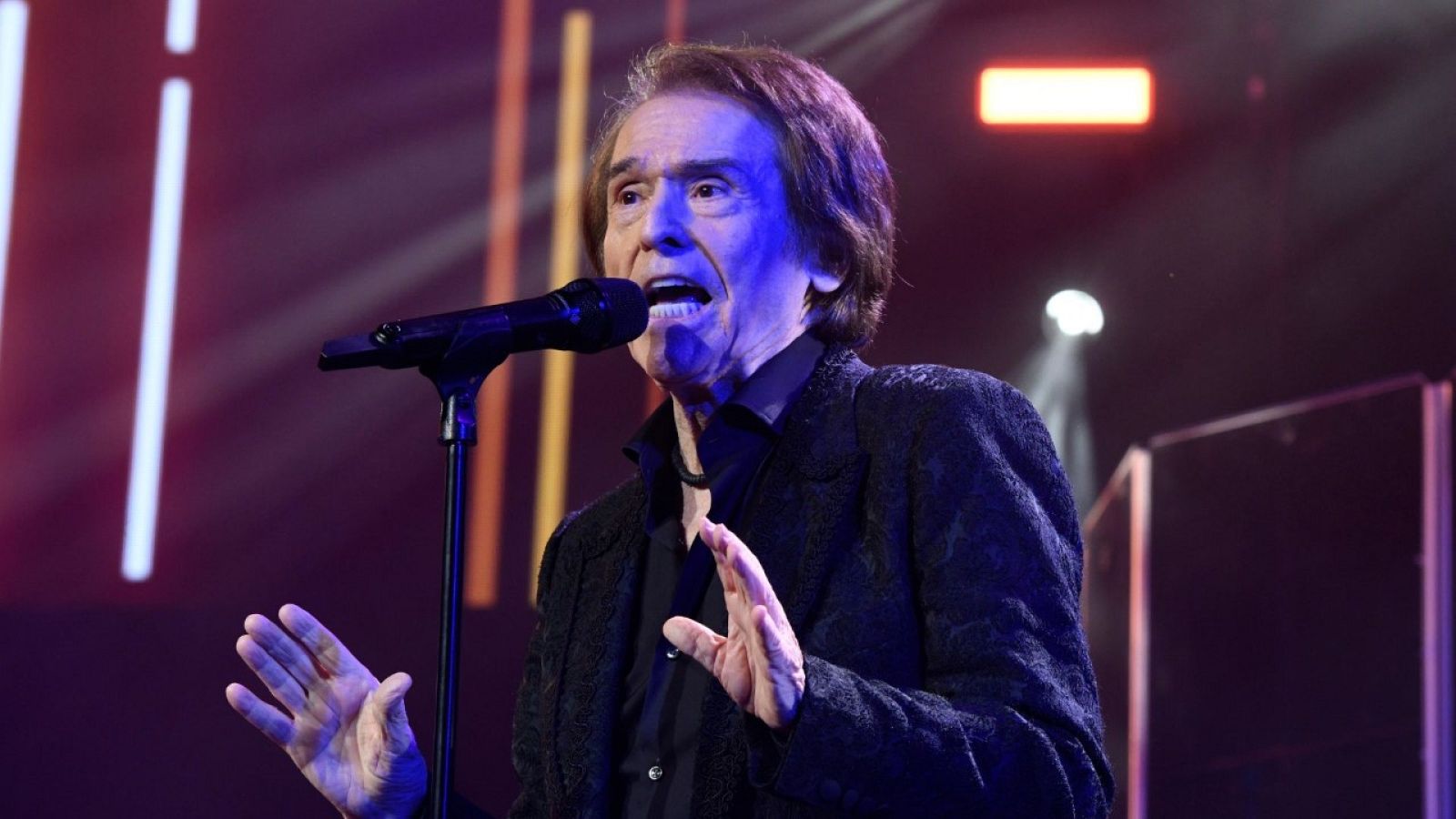 Las tardes de RNE - Raphael: "Si me dieran un guion que me entusiasmara haría la película" - Escuchar ahora