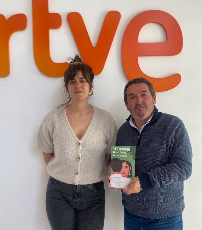 Eider Rodríguez, Material de construcción