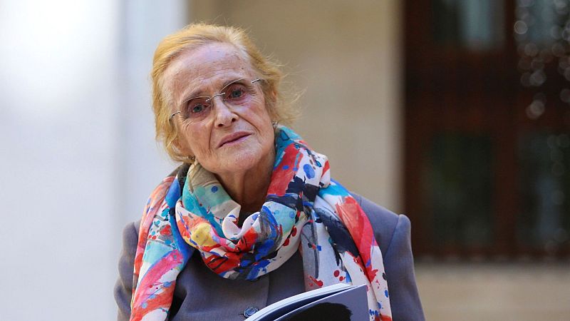 La estación azul - Maria Victoria Atencia: "Pero yo era su sierva"