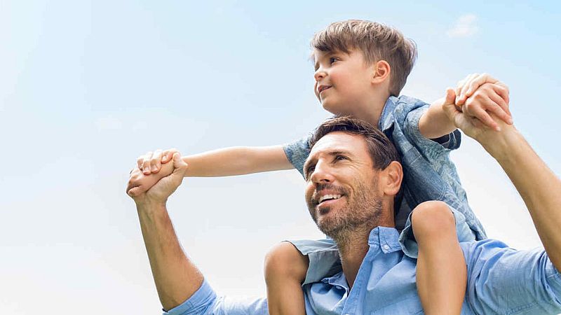 Què és la co-criança? Criar un fill d'una forma diferent