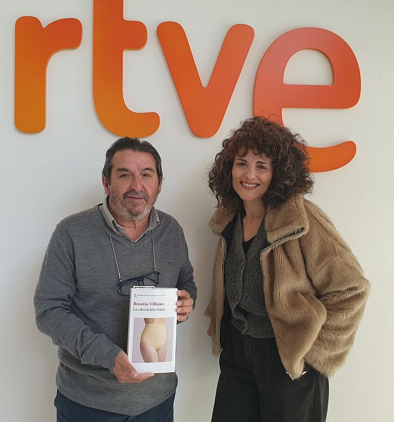 Rosario Villajos, La educación física