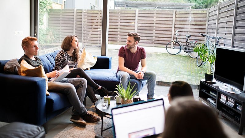 Mundo inmobiliario - El auge del coliving se expande más allá de las ciudades - 11/04/23 - Escuchar ahora