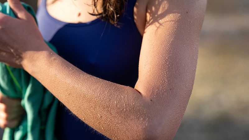 No es un día cualquiera - Cuestión de piel de Ana Molina y como cuidarla en el deporte - Escuchar ahora